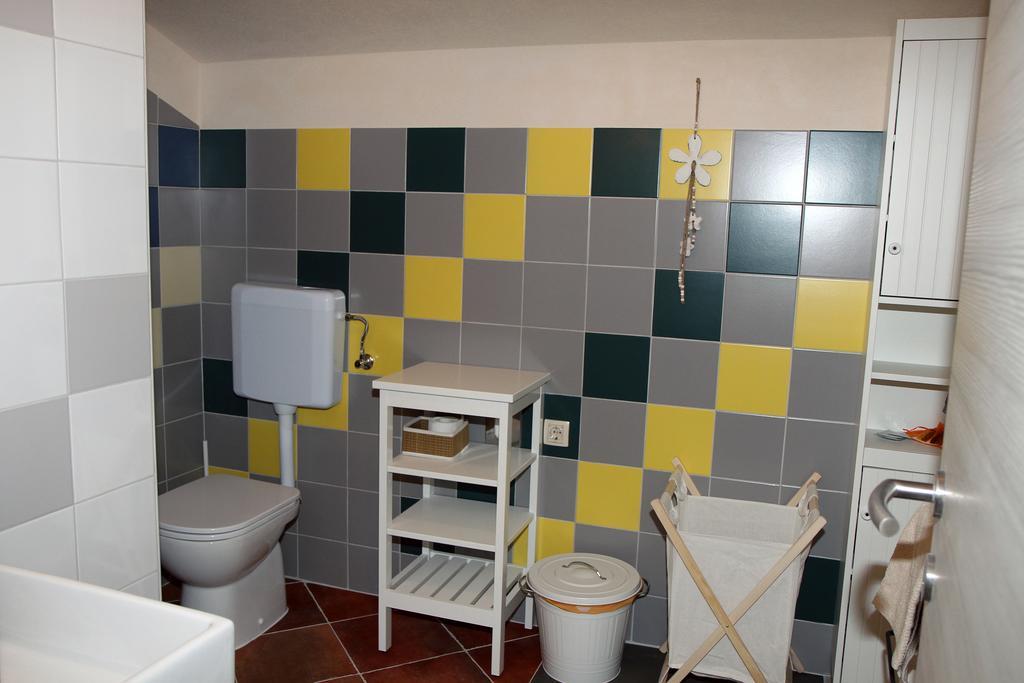 Apartma Obrh *